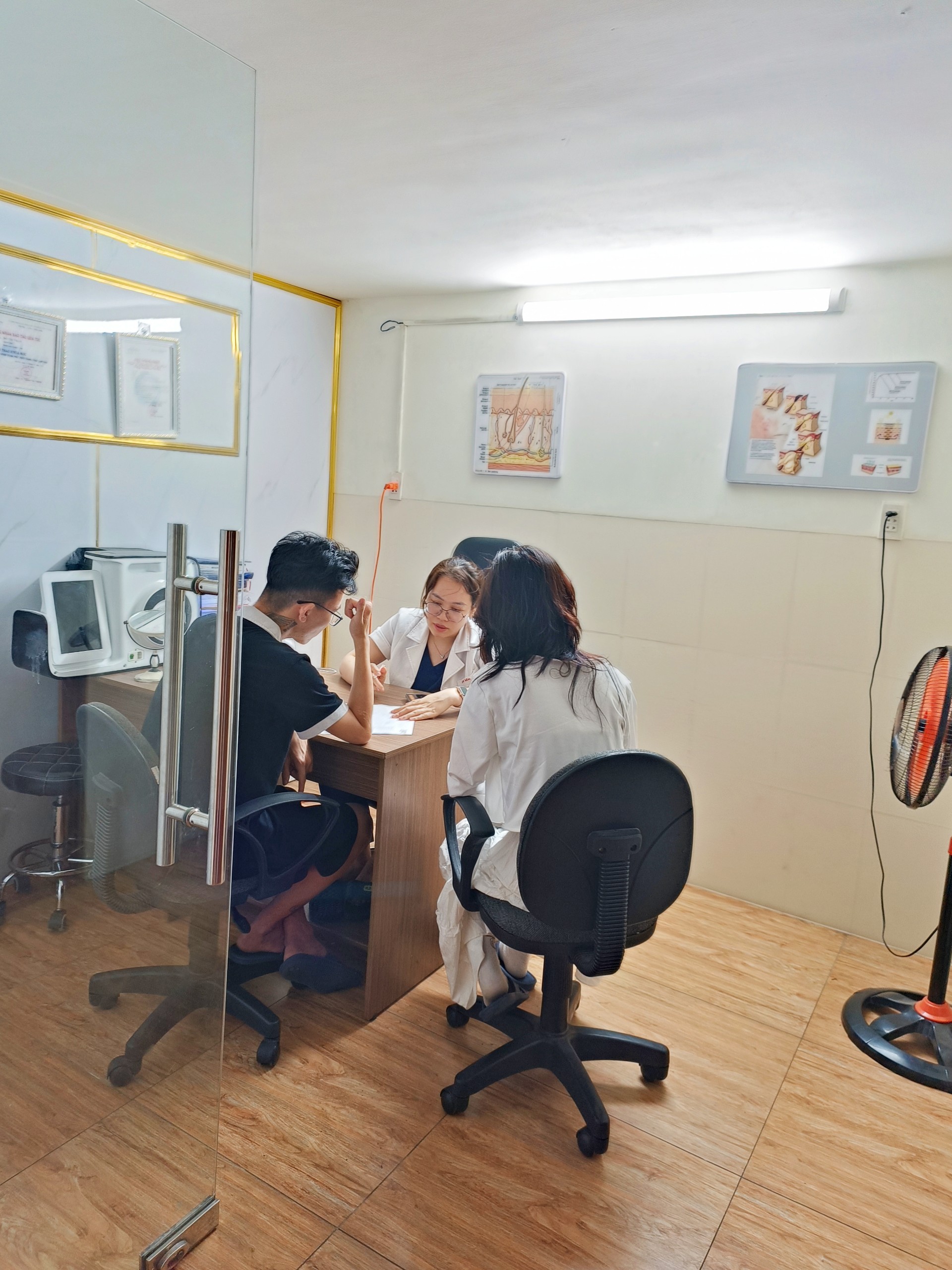 Điều trị thâm mụn Phòng khám da liễu Dr Lê Hiệu Vsip 1 Thuận An Bình Dương