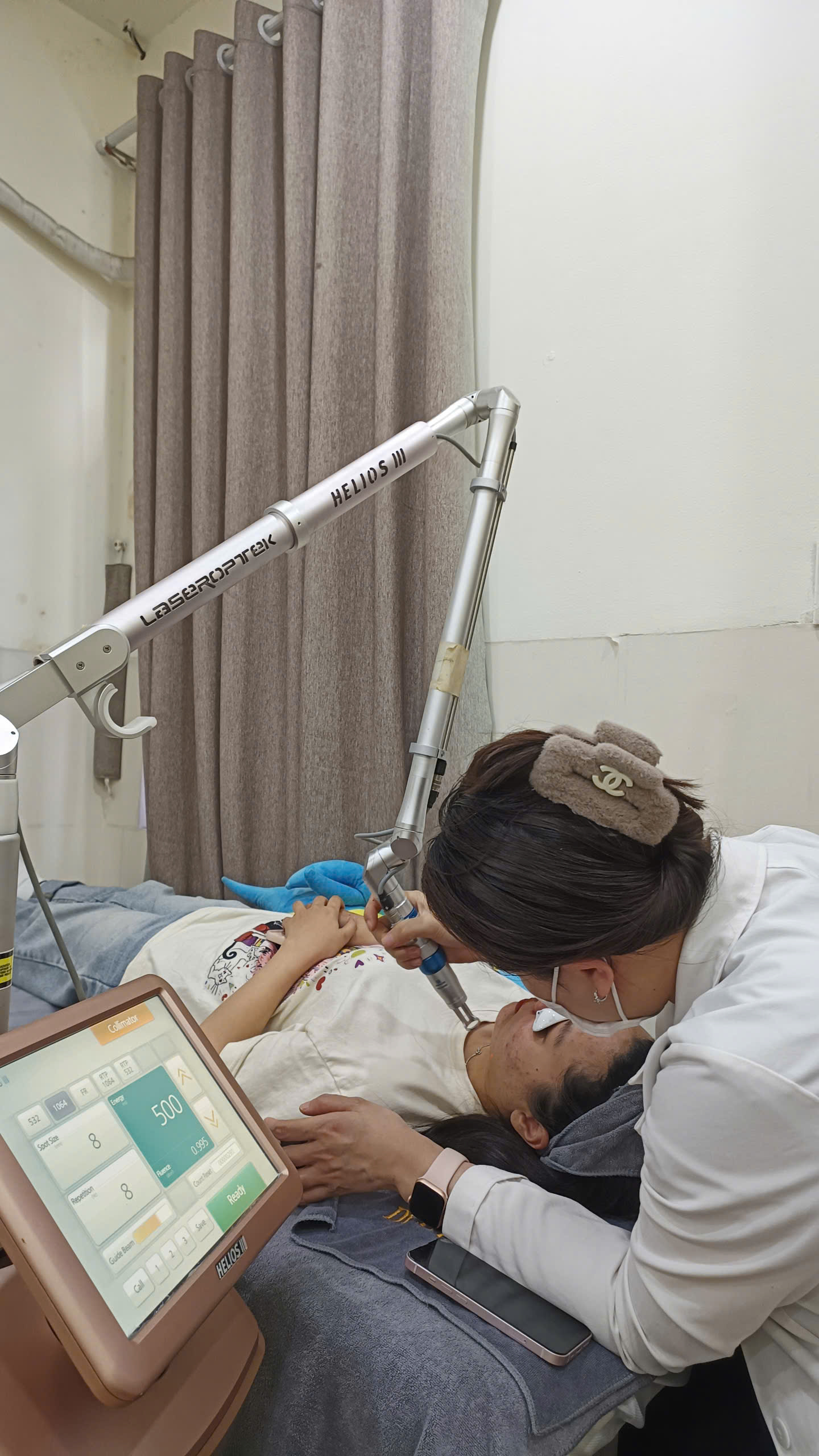 Công nghệ IPL trong điều trị mụn Phòng khám da liễu trị mụn Dr Lê Hiệu Bình Dương