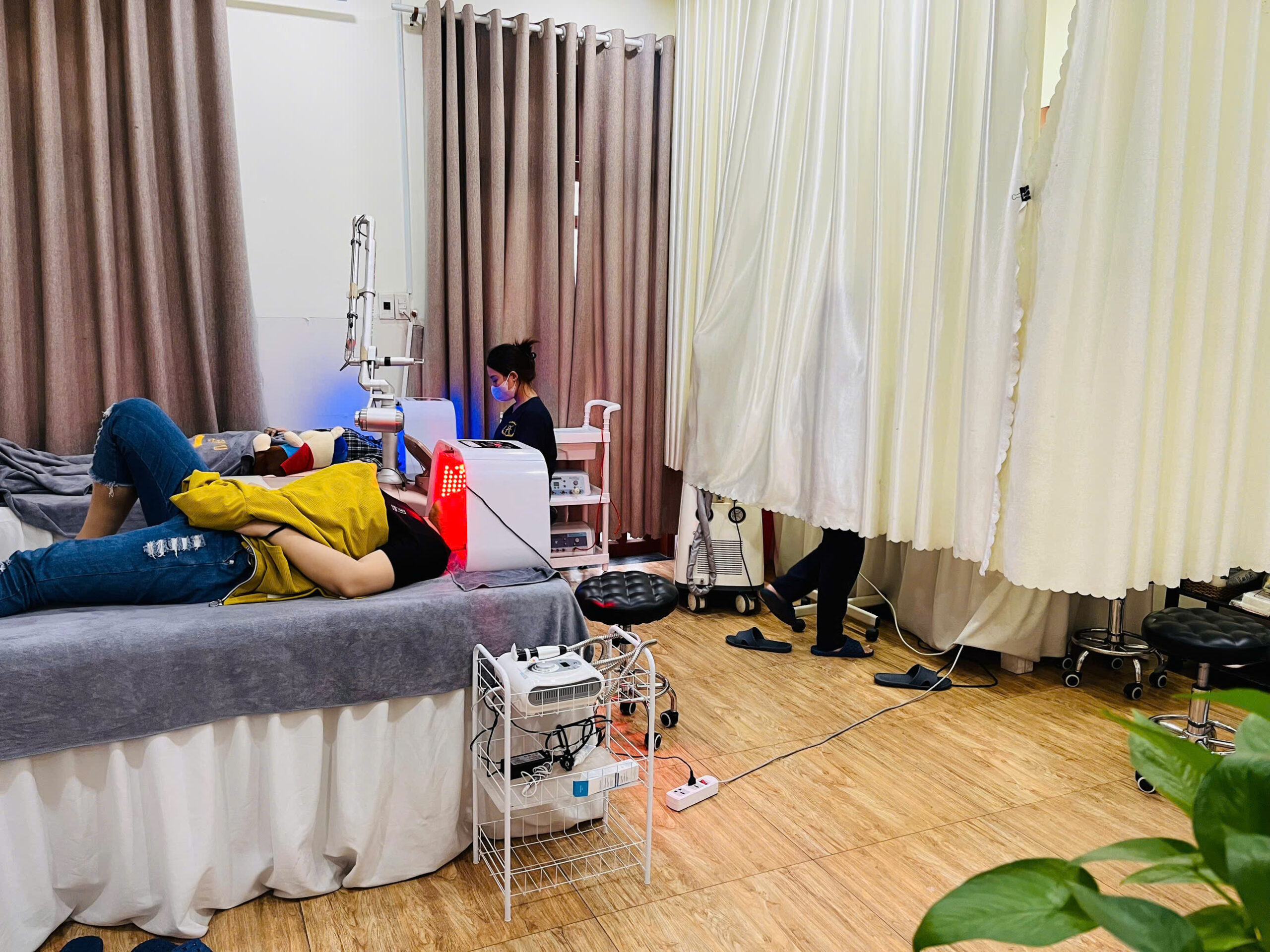 Điều trị mụn viêm có dễ không? Phòng khám Da liễu Dr Lê Hiệu Bình Dương
